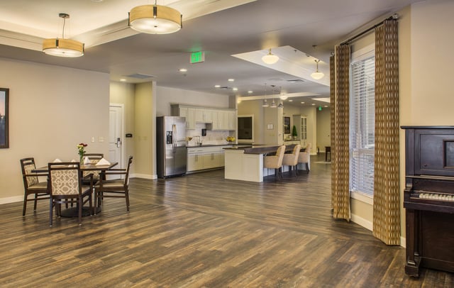 Kitchenette_Dining_Area