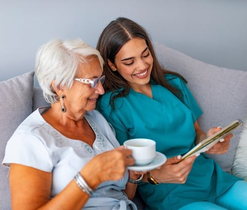 seniors-with-late-stage-of-dementia-4-ways-a-memory-care-facility-in-indianapolis-in-improves-their-quality-of-life